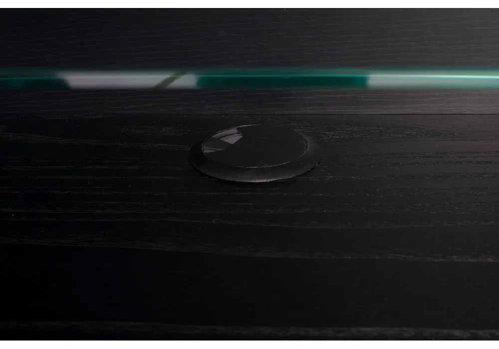 Čierna komoda s posuvnými dvierkami Zuiver Barbier