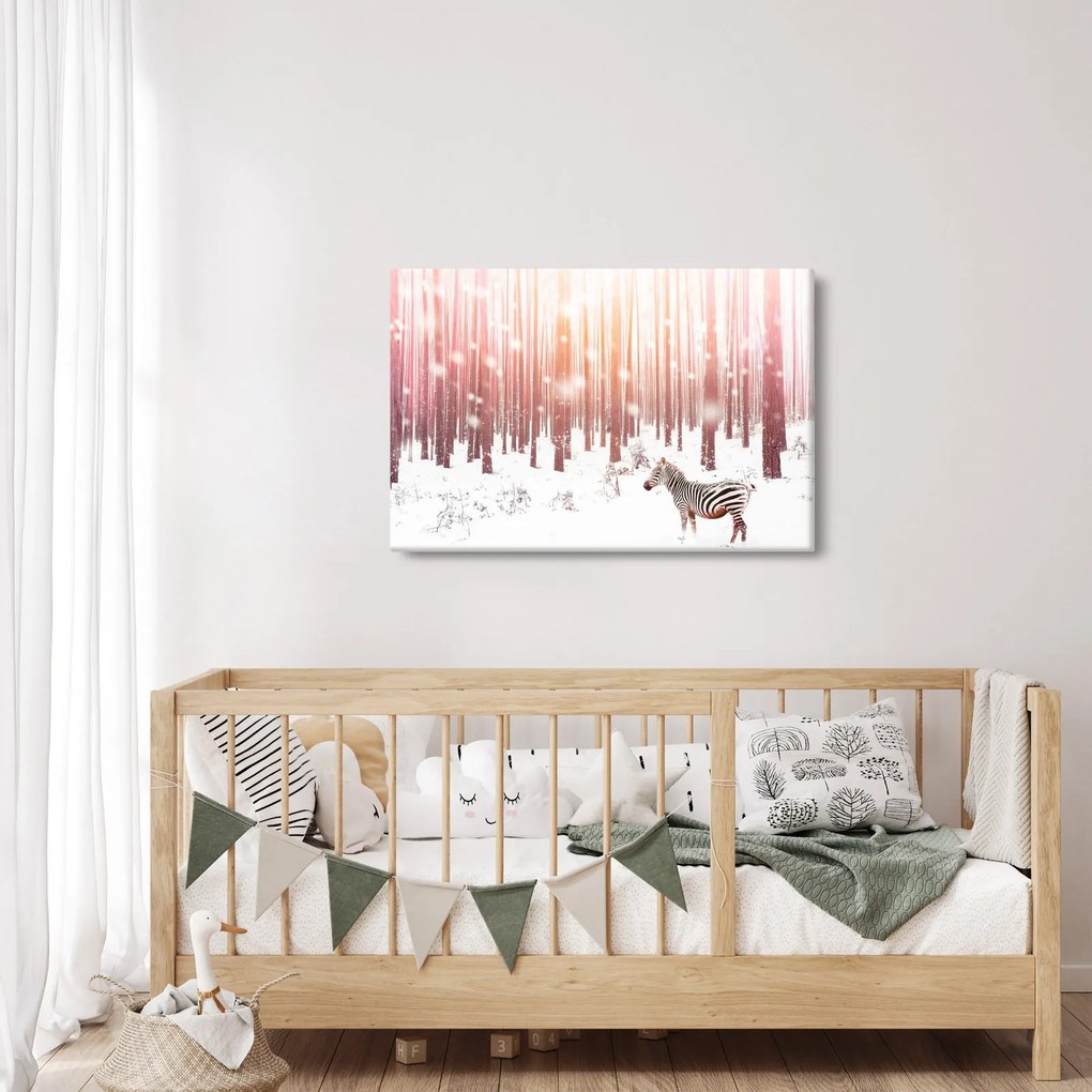 Obraz - Zebra v zasneženom lese (90x60 cm)