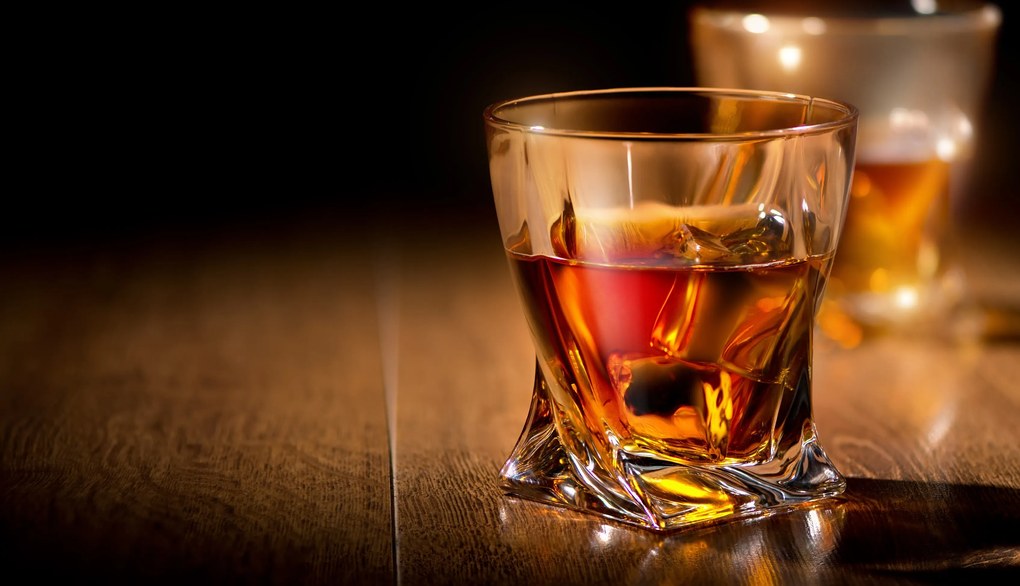 Crystalite Bohemia poháre na whisky Quadro 340 ml 1KS