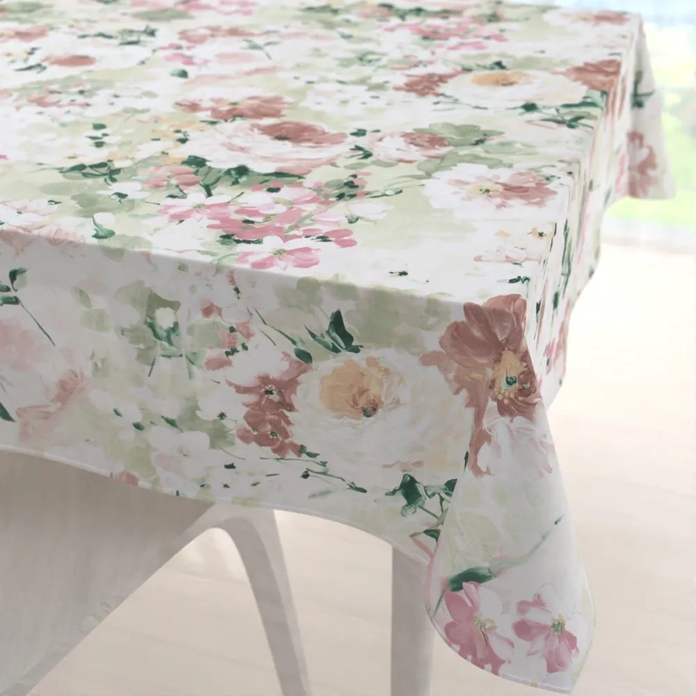 Biante Dekoračný štvorcový obrus PM-018 Maľované kvety na zelenom 140x140 cm