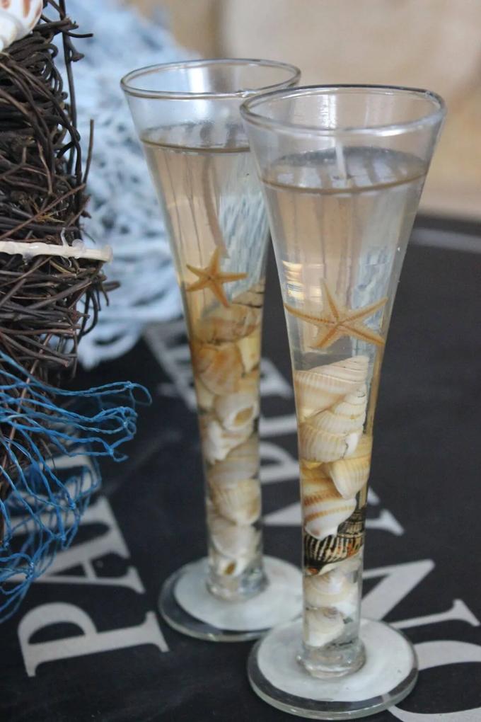 Priehľadná gelová sviečka s mušľami v pohári 16 cm