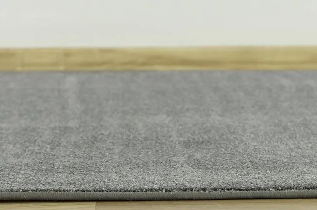 Koberec Forest 76 sivý