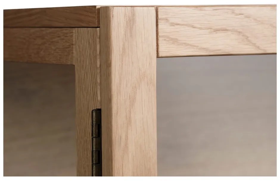 Vitrína z dubového dreva v prírodnej farbe 190x90 cm Elba – Unique Furniture