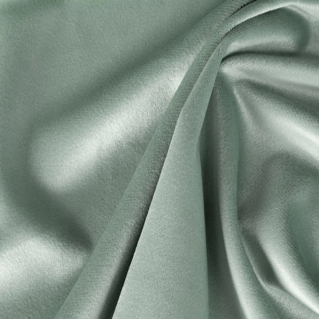 ZATEMŇOVACÍ ZÁVES NA KRÚŽKOCH ROSA 140X250 CM SVETLOMÄTOVÁ