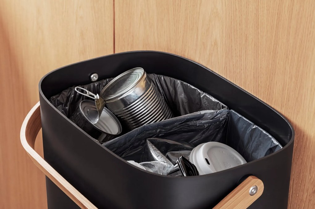 Eva Solo Odpadkový kôš Reflect Recycled 16 l