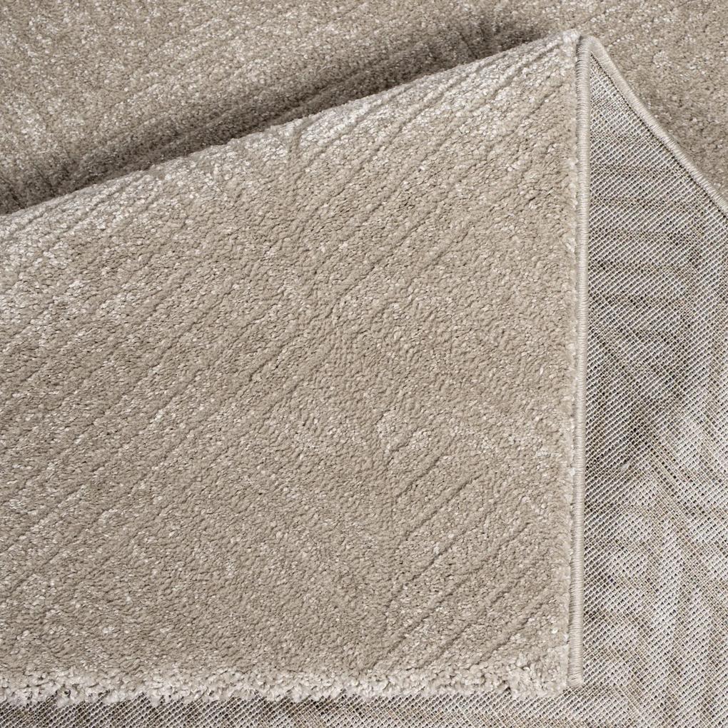 Dekorstudio Jednofarebný koberec FANCY 904 - béžový Rozmer koberca: 120x160cm