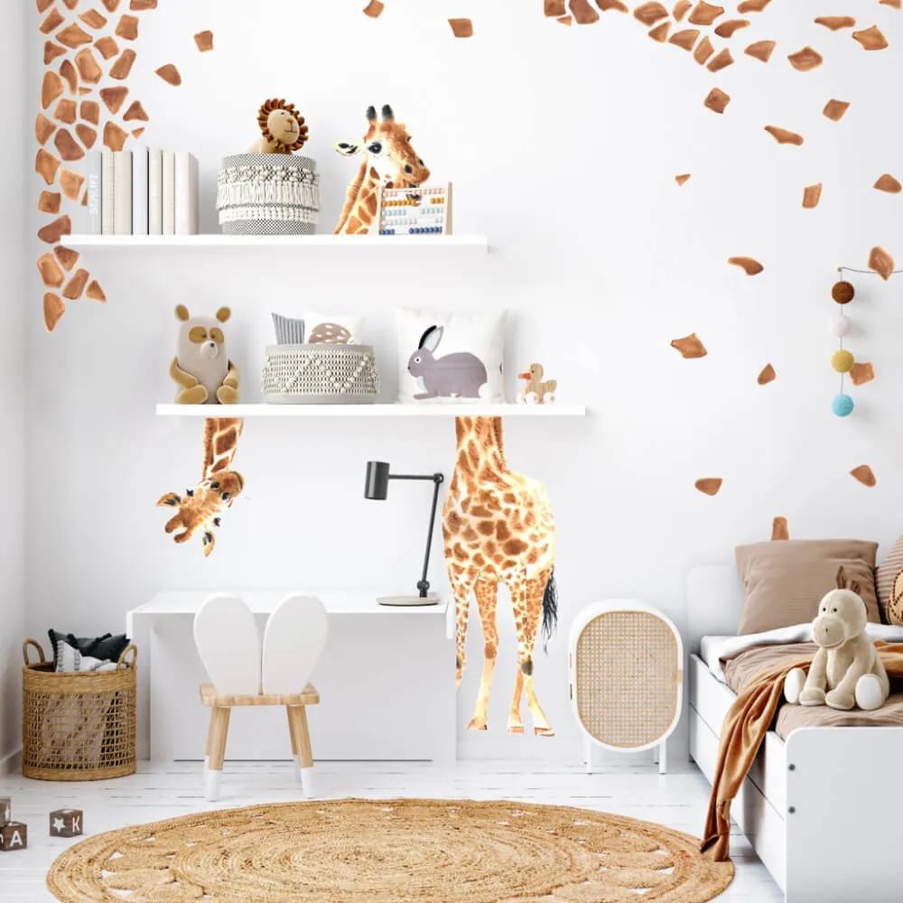 Nálepky do detskej izby - Hravá žirafa
