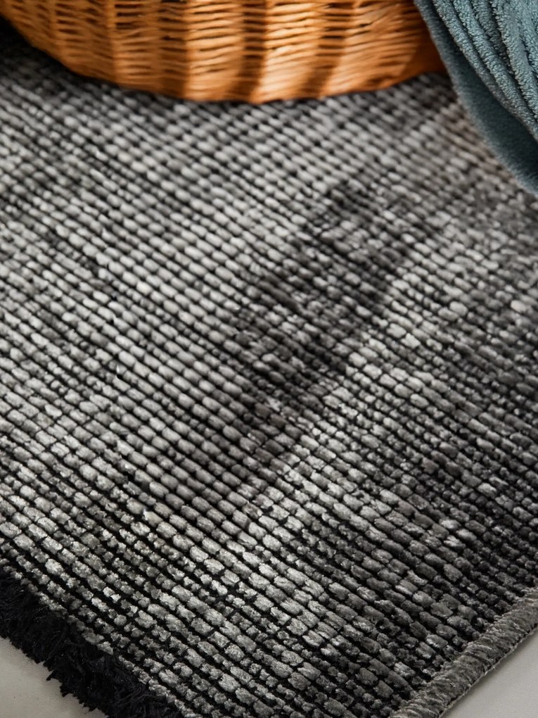 ELLE Decoration, Kusový koberec Brilliance Prisma 106310 Silver Grey z kolekcie Elle, 80x150, šedá, obývacia izba