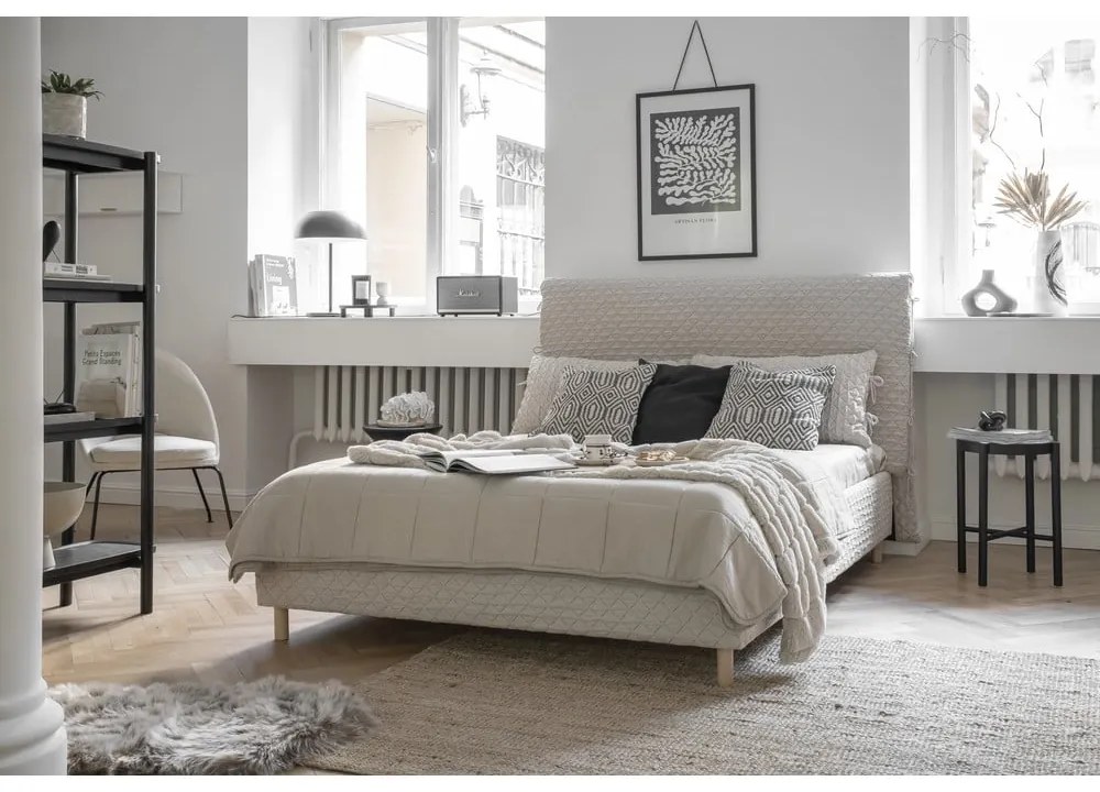 Béžová čalúnená dvojlôžková posteľ s roštom 180x200 cm Sleepy Luna – Miuform