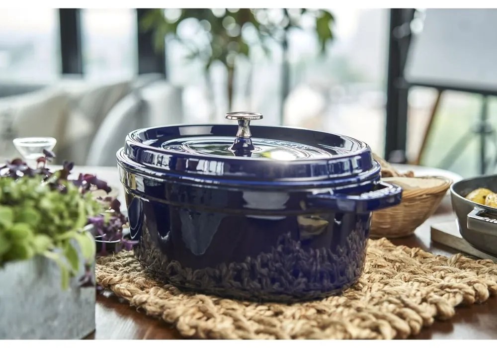 Staub Hrniec STAUB oválny 31 cm modrý 5,5l