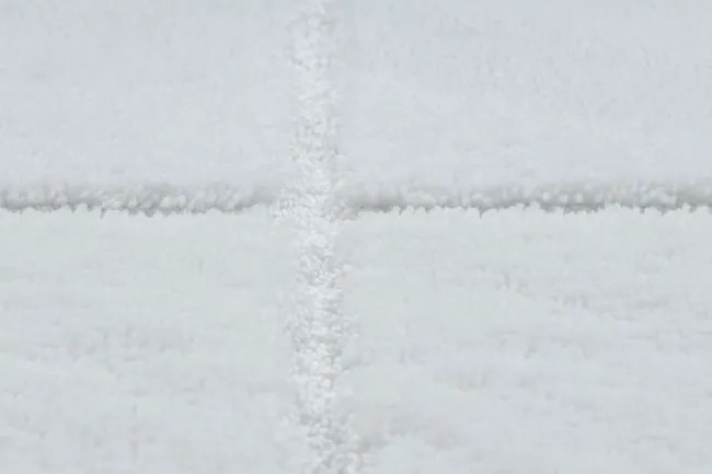 Kúpeľňový koberček SUPREME LINES línie, biely kruh