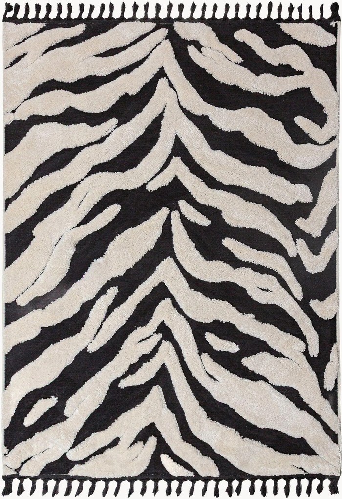 Koberec's reliéfnou štruktúrou Esra Zebra