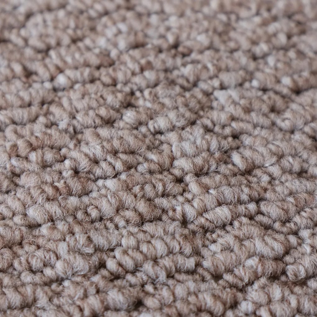 AladinWorld Expres, Metrážny koberec Atlas 31, na mieru, šíře 4m, hnedá, filc, chodba / predsieň