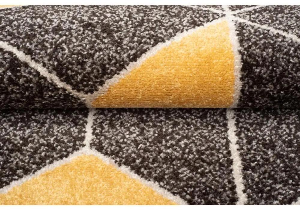 Kusový koberec Brevis hnedožltý 140x190cm