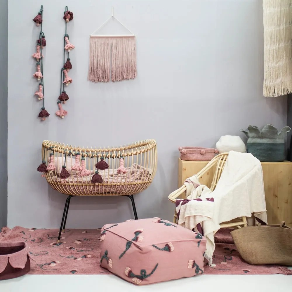 Ružový detský sedací vak English Garden – Lorena Canals