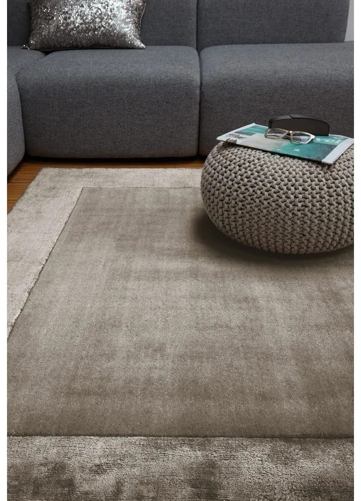 Hnedý ručne tkaný koberec s prímesou vlny 120x170 cm Ascot – Asiatic Carpets