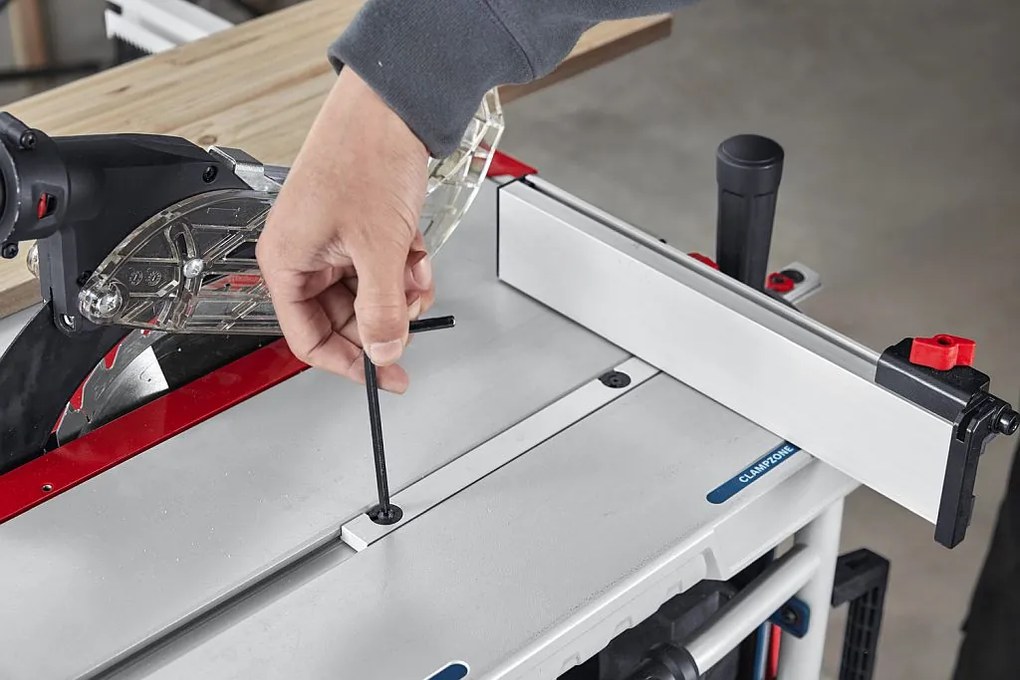 BOSCH GTS 70-216 PROFESSIONAL Stolná píla 0601B30600