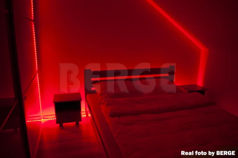 ECOLIGHT LED pásik - RGB - 5m - 30LED/m - IP20 - rádiový DIAĽKOVÝ OVLÁDAČ K17 - komplet