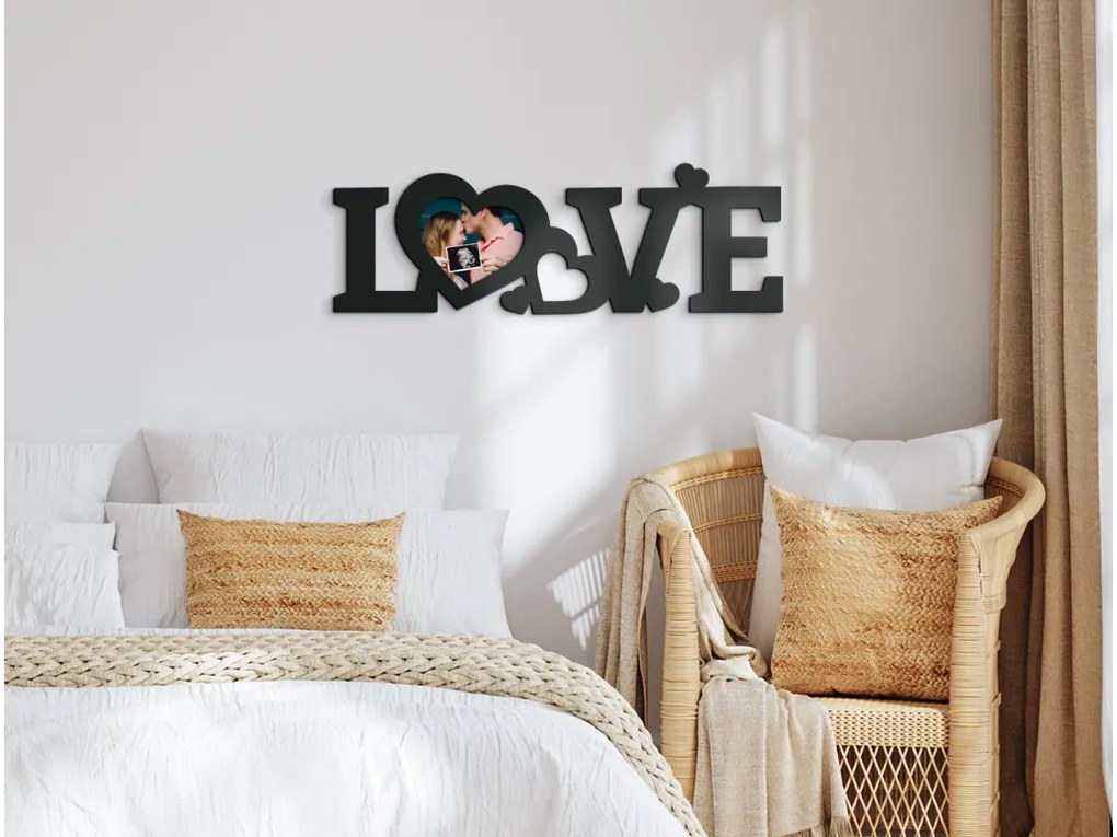 drevko Fotorámik na stenu LOVE Rozmer obrazu: 13 x 39 cm, Farba dekorácie: Čierna
