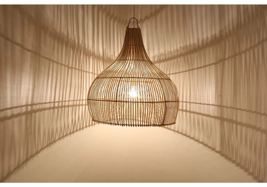 Ratanová lampa Elia stredná