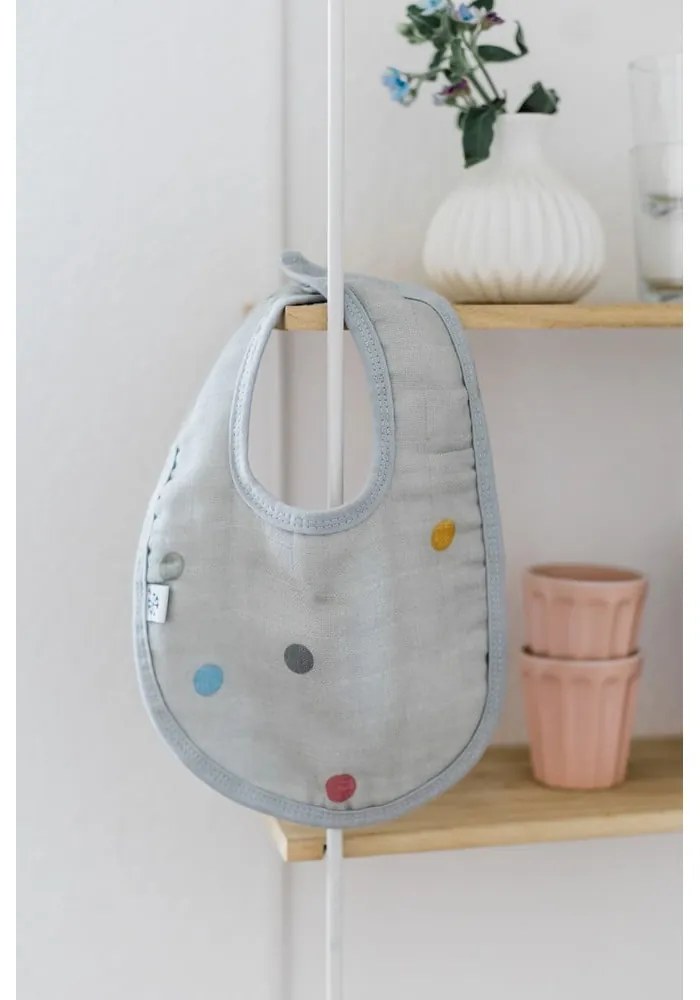 Sivý mušelínový podbradník Kindsgut Dots