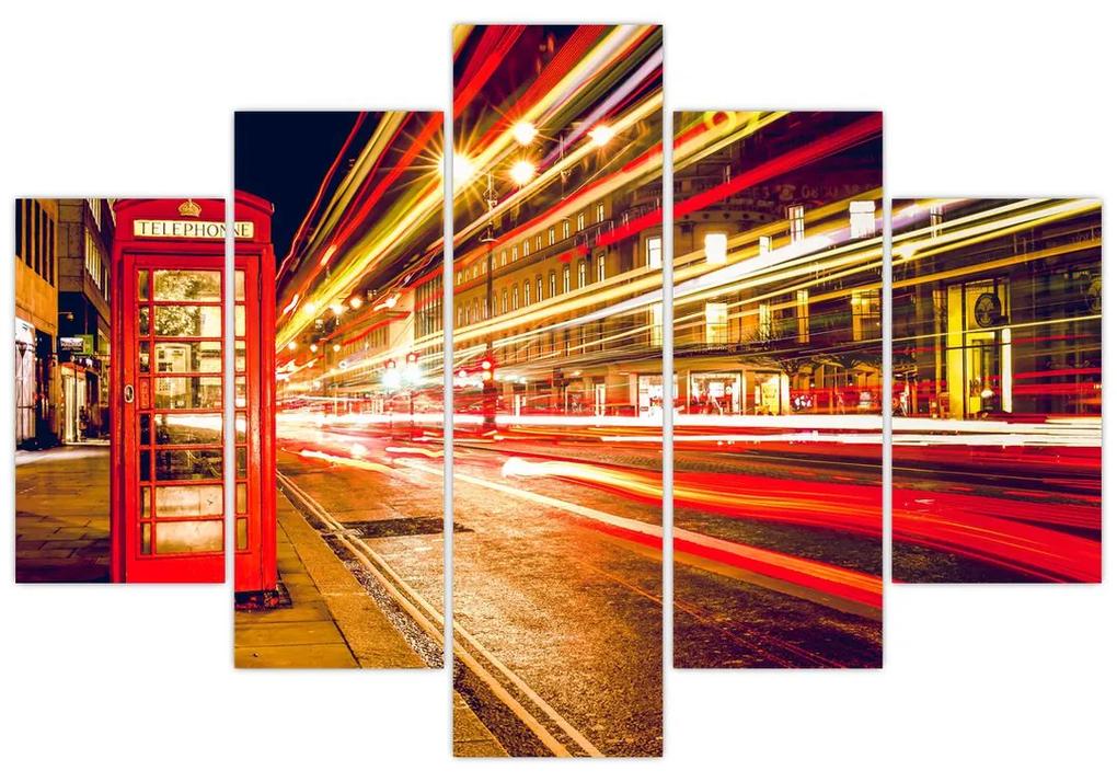 Obraz červené londýnske telefónne búdky (150x105 cm)