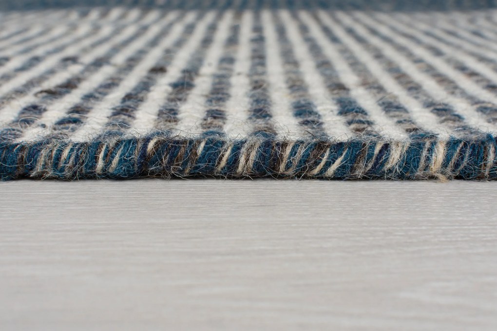 Flair Rugs koberce AKCIA: 60x200 cm Ručne všívaný kusový behúň Infinite Indira Blue - 60x200 cm