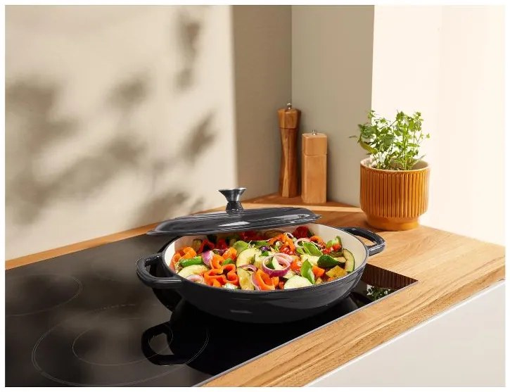 Silvercrest® Liatinová servírovacia panvica, Ø 30 cm (čierna) (100393085)