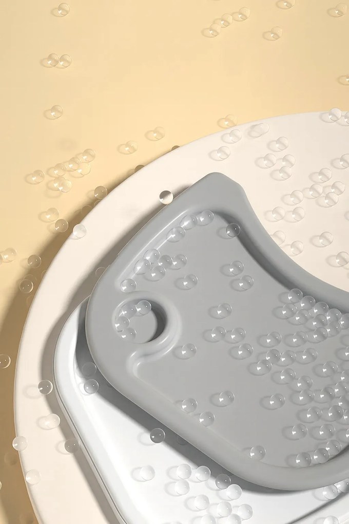 Stolička na kŕmenie KDK03 4v1 sivá + košík a kolieska ZDARMA