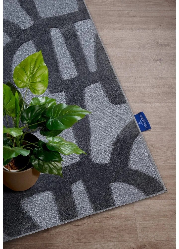 Tmavomodrý koberec z recyklovaných vlákien 160x230 cm Therese – Villeroy&amp;Boch