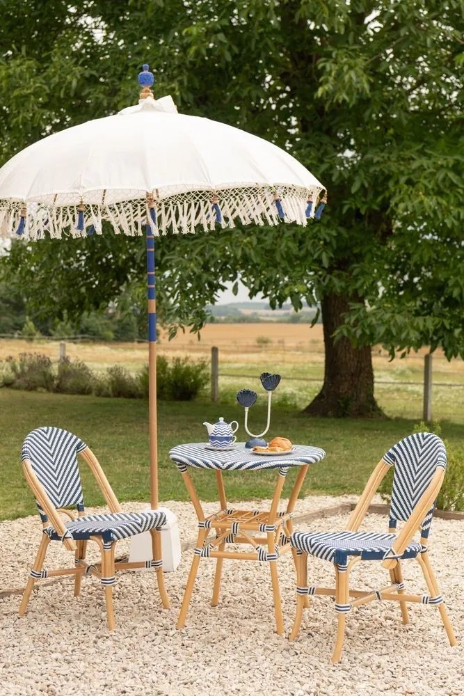 Biely slnečník so drevenou tyčou a strapcami Flavie Blue - ∅ 180*260 cm