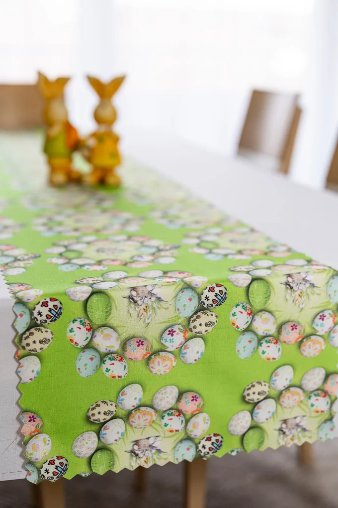 Dekorstudio Veľkonočný behúň s potlačou - Vzor WN9 Rozmer behúňa (šírka x dĺžka): 40x140cm