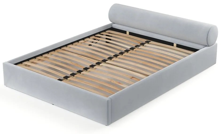 Svetlosivá čalúnená dvojlôžková posteľ s úložným priestorom s roštom 160x200 cm Solvo – Maison de Rêve