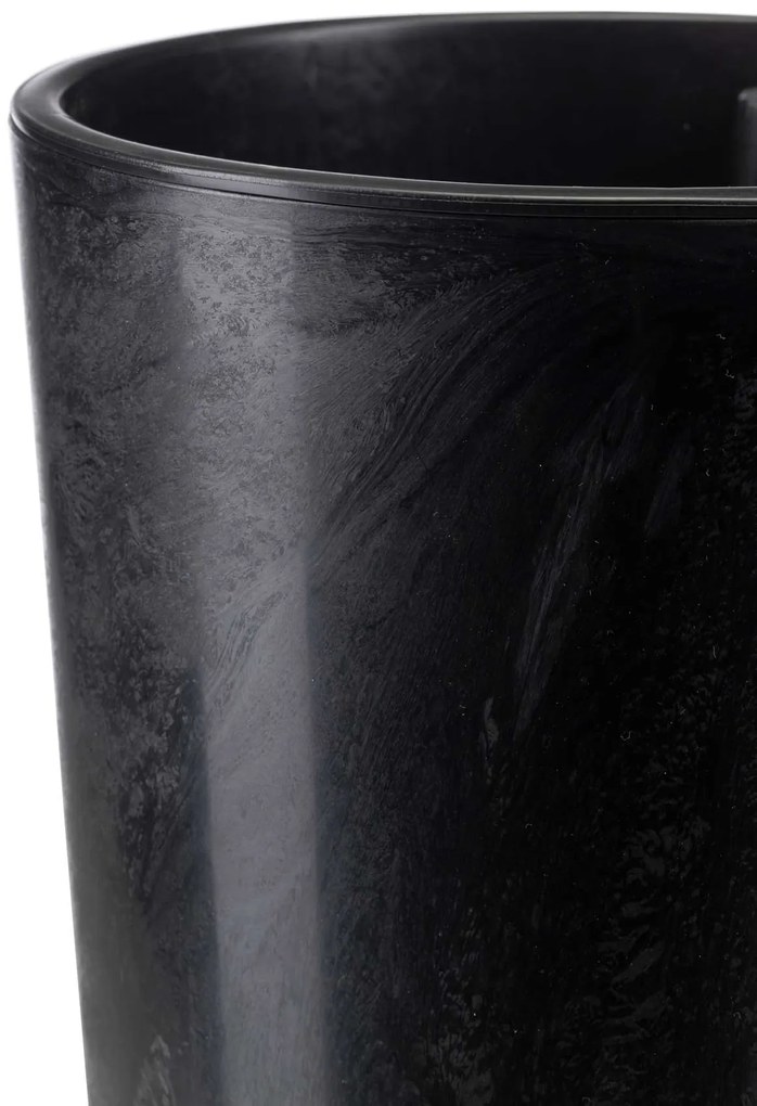 Súprava 2 kvetináčov URBANIKA čierny betón