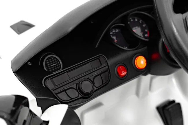 Elektrické autíčko Porsche Spyder RS 718 biele