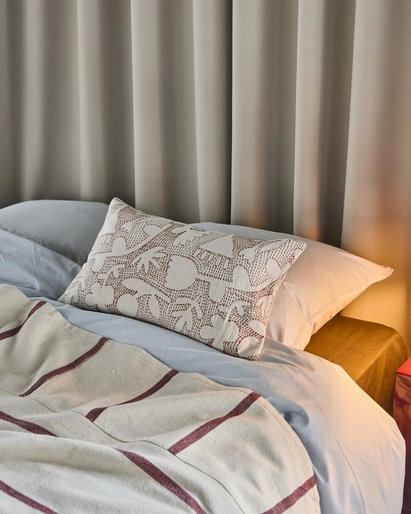 House Doctor Bavlnený poťah na vankúš Sari Off White 50 × 30 cm