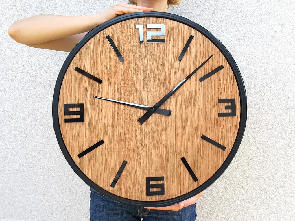 Drevené nástenné hodiny Arabik 50 cm dub prírodný/čierny