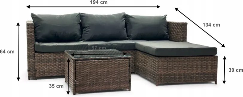 Svetlohnedá ratanová súprava so stolíkom a sivými vankúšmi