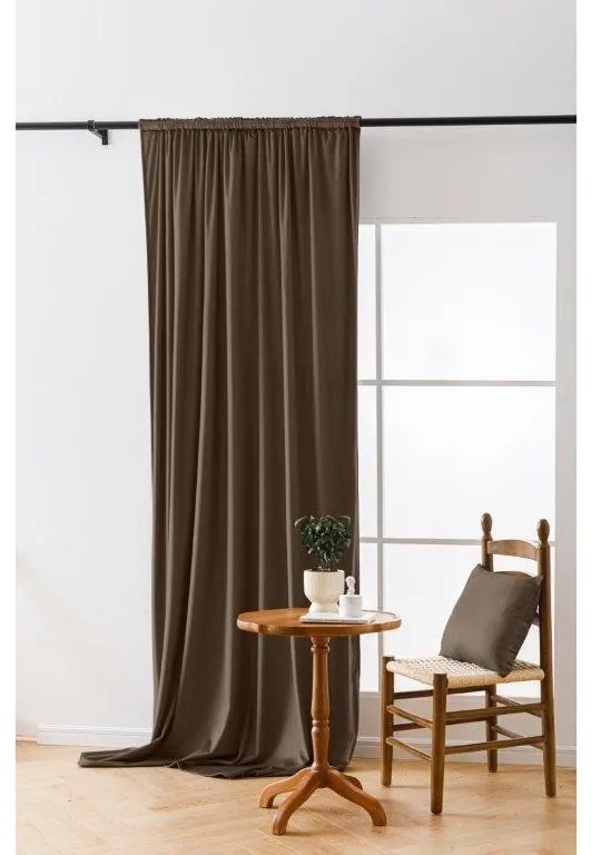 Tmavý zatemňovací záves VELVET 140x270 cm Zavesenie: Riasiaca páska