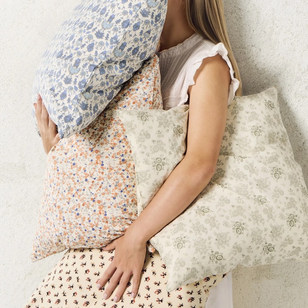 Ib Laursen Poťah na vankúš Anette Flowers 50 × 50 cm