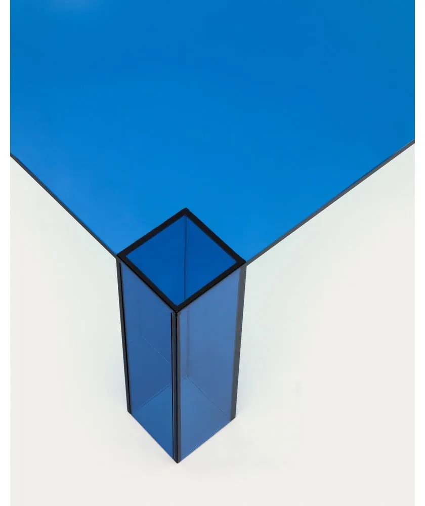 Modrý sklenený konferenčný stolík 60x140 cm Adularia – Kave Home