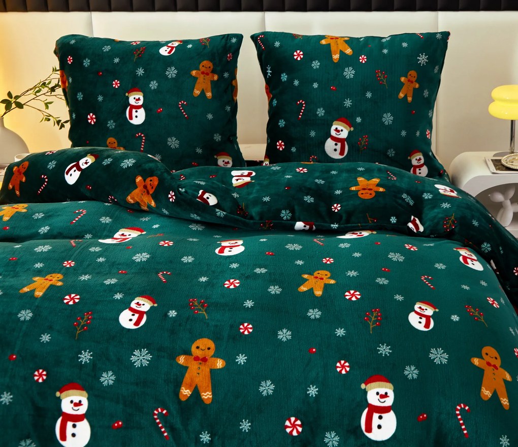 Obliečky mikroplyš SNOWMAN AND GINGERBREAD zelené Rozmer obliečky: 70 x 90 cm | 140 x 200 cm