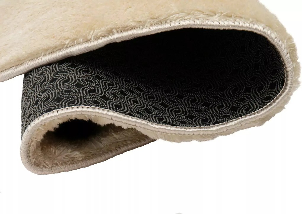 TA Koberec 2000 BÉŽOVÉ KOLO NA MAZNANIE Rozmer: 160x160 cm