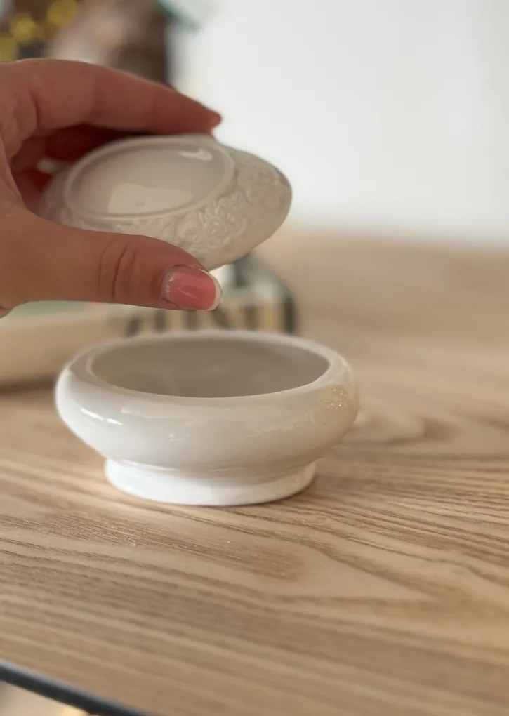Biela porcelánová miska s viečkom BAKJA