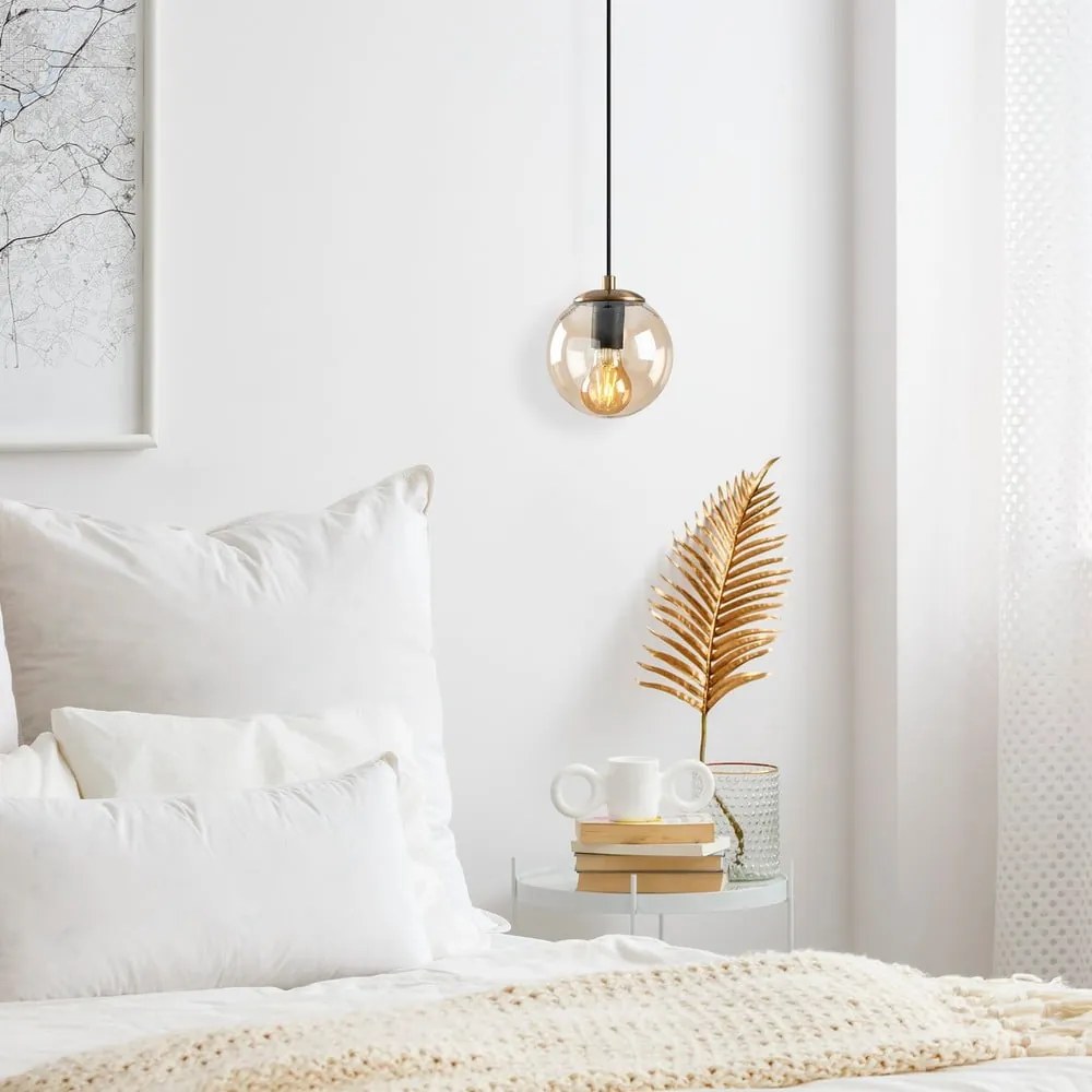 Závesné svietidlo v zlatej farbe so skleneným tienidlom ø 15 cm Efe – Opviq lights
