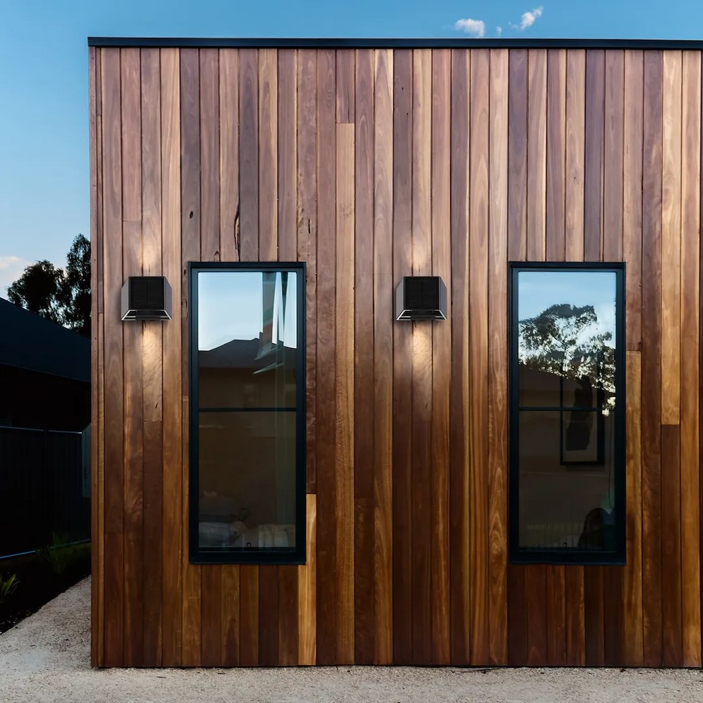 Exteriérové solárne nástenné LED svietidlo Wings1, 1x LED 2w, čierna