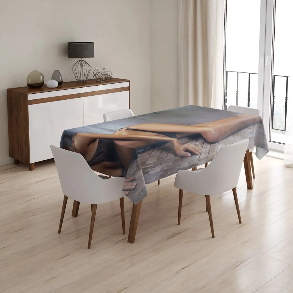 Sablio Obrus Sexy žena - 130x130 cm