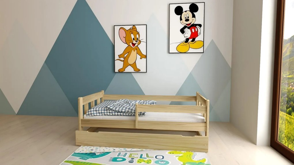 Detská posteľ z masívu borovice MÁJA - 200x90 cm - prírodná