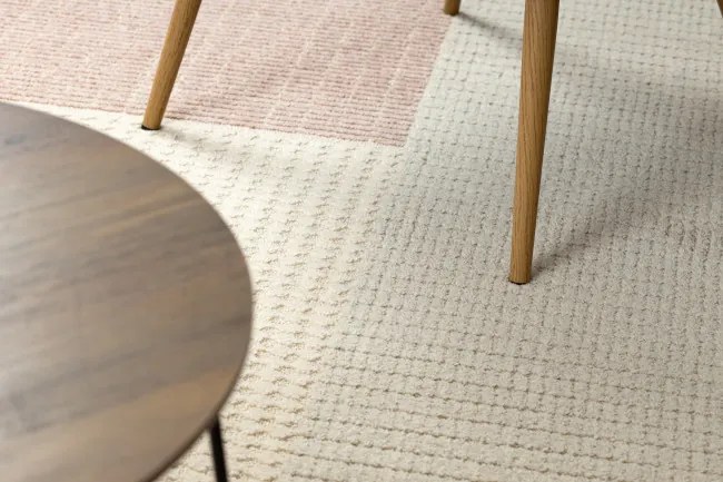 Koberec FLUX OSTA 461.9.AE200 béžový / ružový