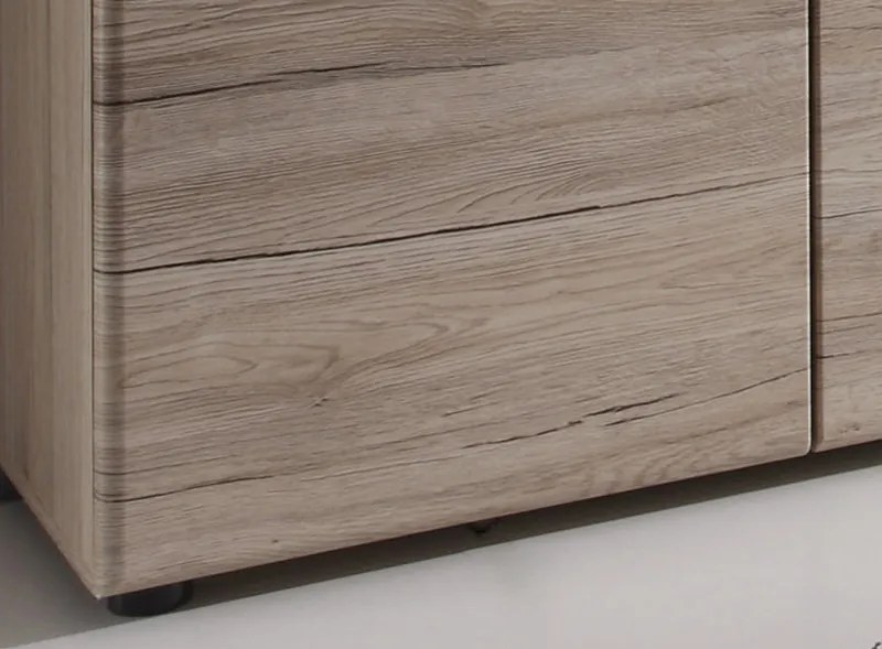 Skriňa Malea, dub san remo